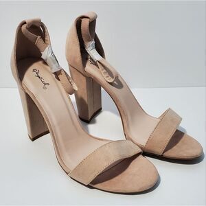 𝅺Qupid Ankle Strap Suede Chunky Heel 10 Pink NWOT